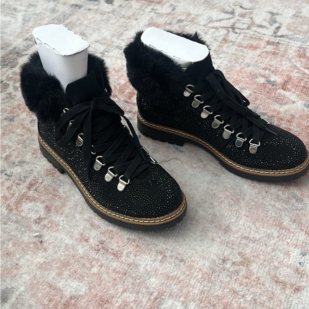 Black Booties Women’s 6